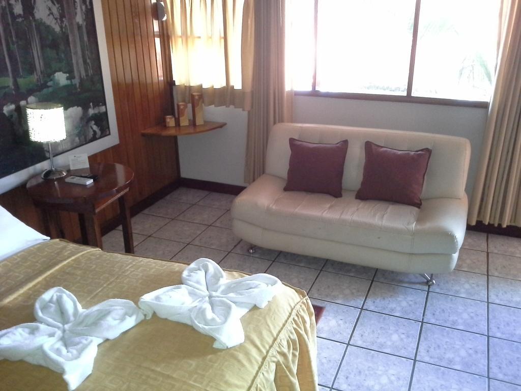 بويرتو مالدونادو Hotel Cabana Quinta الغرفة الصورة